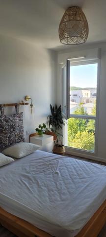JOUY-LE-MOUTIER – Quartier de la Rosée - Appartement 2 pièces meublé • 41 m² • Terrasse • Parking • Vue dégagé