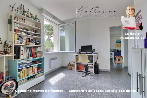 T3 duplex dans un écrin de verdure - Petit aperçu mer - Grand garage - Charme et volumes