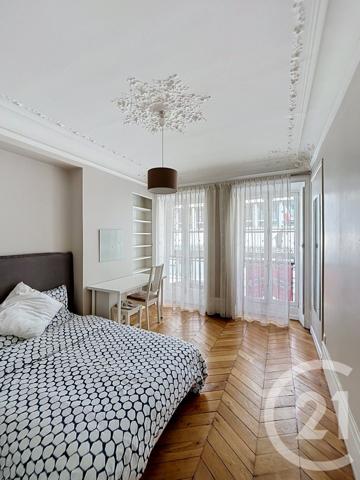 Appartement T3 à vendre  3 pièces - 72,47 m 2   PARIS  - 75009