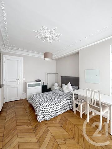 Appartement T3 à vendre  3 pièces - 72,47 m 2   PARIS  - 75009