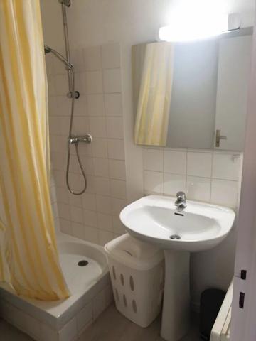 Location                                                      Appartement
                        
                     1 pièces                      26 m2                     à Saint-Sébastien-sur-Loire