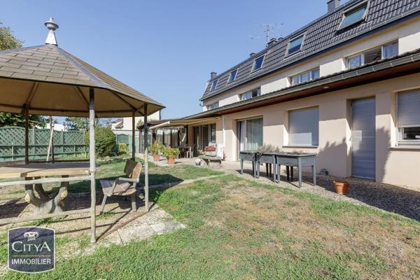 Immeuble à vendre 422m² Mandeure (25350)