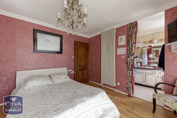 Immeuble à vendre 422m² Mandeure (25350)