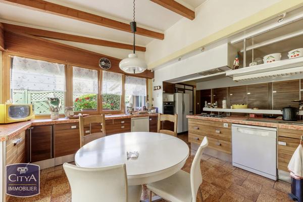 Immeuble à vendre 422m² Mandeure (25350)