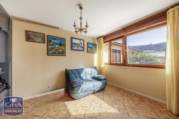 Immeuble à vendre 422m² Mandeure (25350)