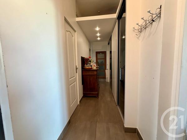 Appartement F5 à vendre  4 pièces - 96,61 m2 TOULON - 83