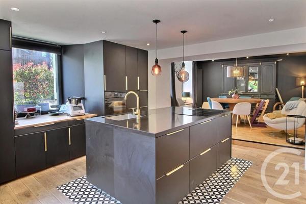 Maison à vendre  10 pièces - 195 m2 NEUVECELLE - 74