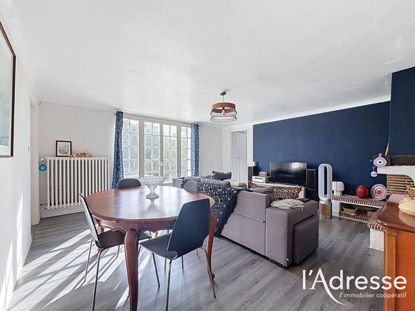 SAINT-AVERTIN - CANGÉ - Maison à rénover 90 m² avec terrain de 760 m², garages