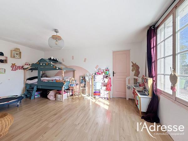 SAINT-AVERTIN - CANGÉ - Maison à rénover 90 m² avec terrain de 760 m², garages