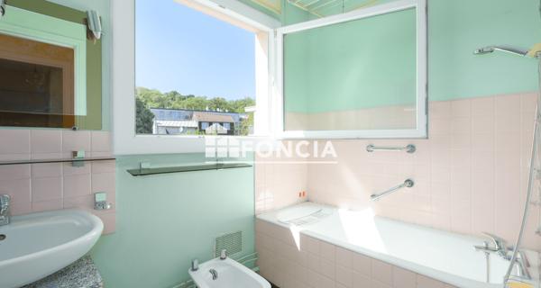 À vendre Appartement 2 pièces 42.84 m² - Le Plessis-robinson 92350