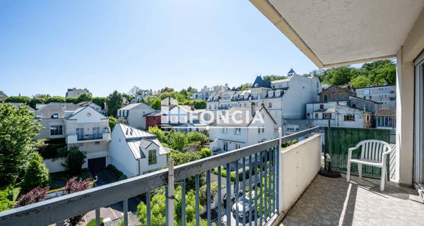 À vendre Appartement 2 pièces 42.84 m² - Le Plessis-robinson 92350