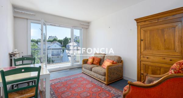 À vendre Appartement 2 pièces 42.84 m² - Le Plessis-robinson 92350