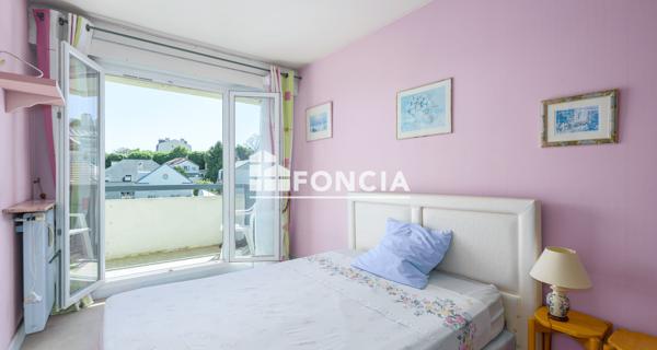 À vendre Appartement 2 pièces 42.84 m² - Le Plessis-robinson 92350