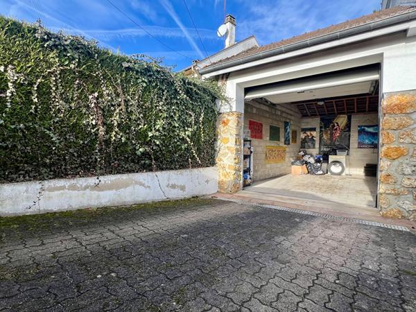 Maison 8 pièces 199 m² avec piscine ? Château-Thierry, secteur Buisson