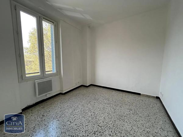 Appartement à louer 2 pièces 38.6m² Carpentras (84200)