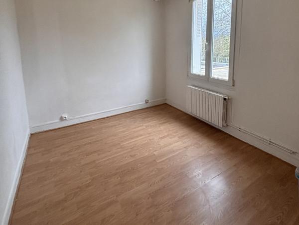 Location Maison 4 pièces Flers (61100) - Route de Ger