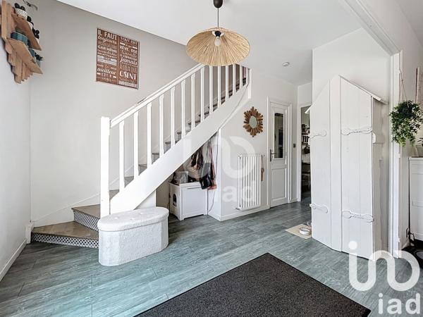 House for sale 5 rooms 120 m² Montardon