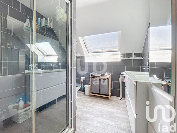 House for sale 5 rooms 120 m² Montardon