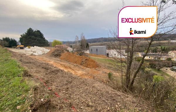 Terrain à Batir de 880 m²