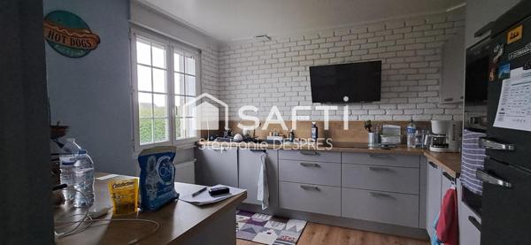 COUP DE COEUR POUR CETTE MAISON ENTIEREMENT RENOVEE !