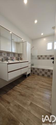 Maison à vendre 4 pièces 152 m² Nîmes