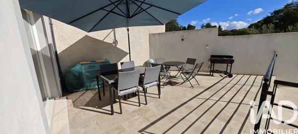 Maison à vendre 4 pièces 152 m² Nîmes