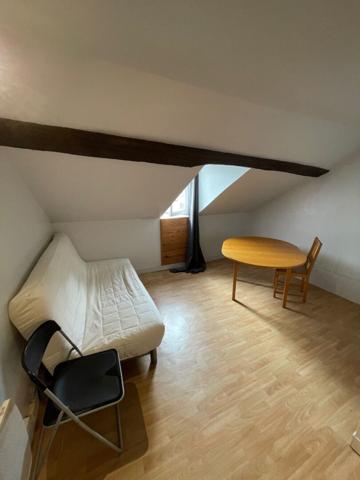 Appartement Nantes 1 pièce(s) 15.03 m2,  
Nantes 44000