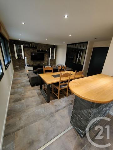 Appartement F4 à vendre  4 pièces - 82,72 m2 RODEZ - 12