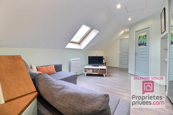 Maison 5 chambres sur un terrain de 1530 m² à Châteauneuf Sur Loire à 2 pas des bords de loire