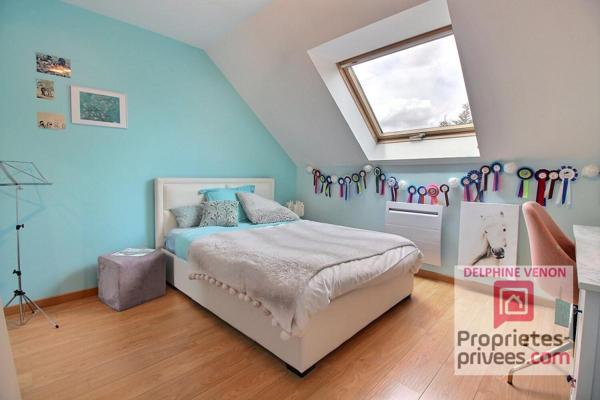 Maison 5 chambres sur un terrain de 1530 m² à Châteauneuf Sur Loire à 2 pas des bords de loire