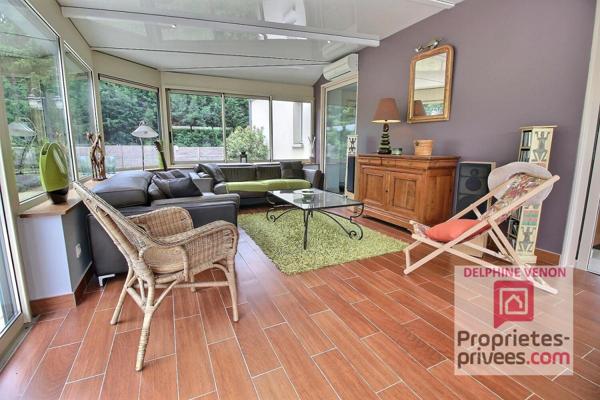 Maison 5 chambres sur un terrain de 1530 m² à Châteauneuf Sur Loire à 2 pas des bords de loire