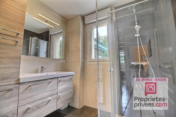 Maison 5 chambres sur un terrain de 1530 m² à Châteauneuf Sur Loire à 2 pas des bords de loire