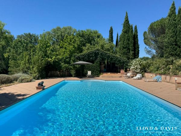 DEMEURE DE CARACTERE CHARME ANCIEN 3HA