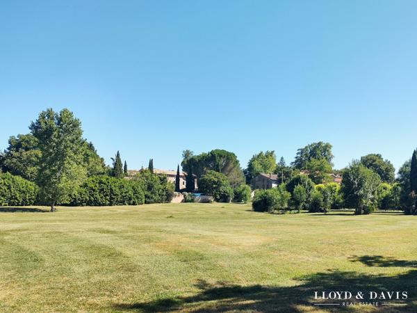 DEMEURE DE CARACTERE CHARME ANCIEN 3HA