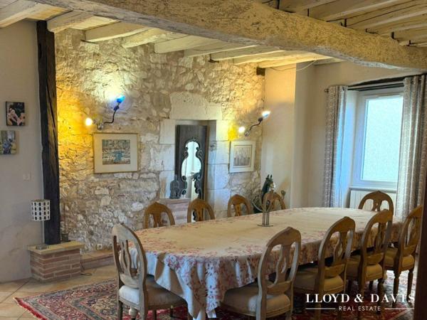 DEMEURE DE CARACTERE CHARME ANCIEN 3HA