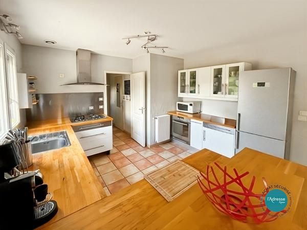 Maison Mennecy de 2003 dans la remise du Rousset