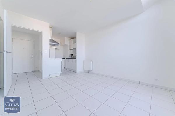 Appartement à louer 2 pièces 37.45m²