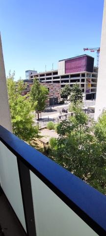 Toulouse Cartoucherie: grand appartement T2 avec terrasse