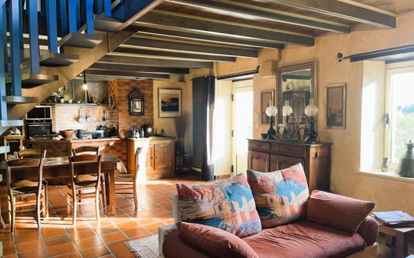 Maison à vendre    4 pièces •  Plouhinec