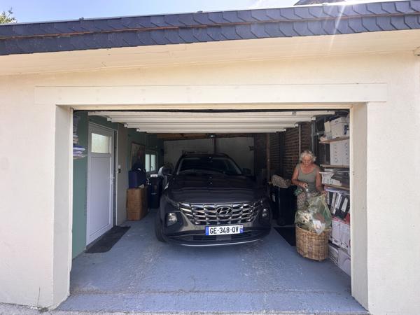 Maison
         7 pièces
        - 126 m² 695 000 € *