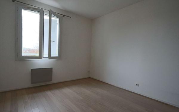 Maison à vendre    7 pièces • 168 m2 Écully