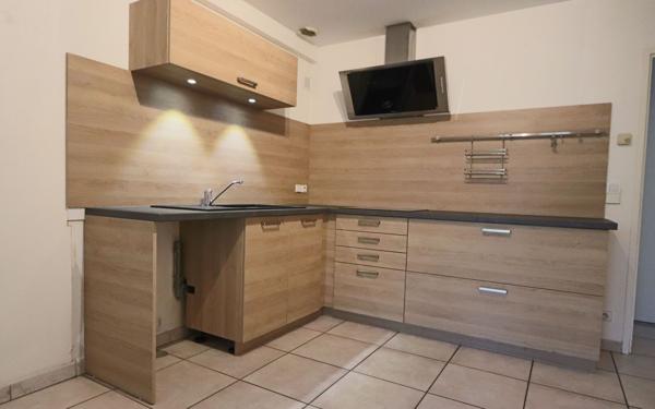 Maison à vendre    7 pièces • 168 m2 Écully