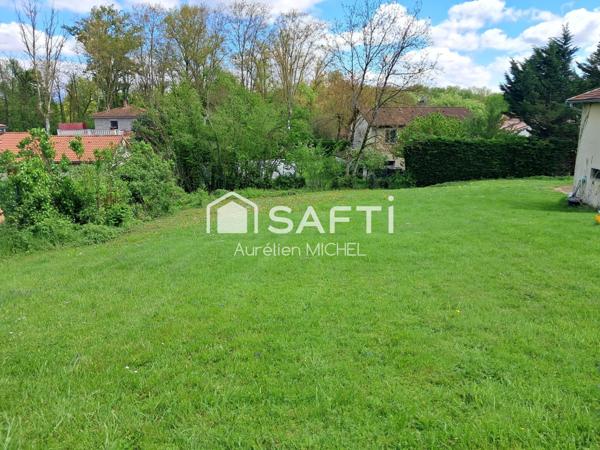 Terrain à batir de 638 m2