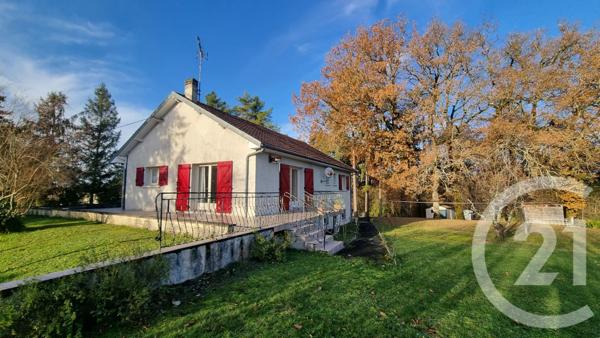 Maison à vendre  4 pièces - 100 m2 CHAMPCEVINEL - 24