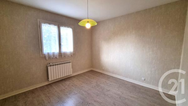 Maison à vendre  4 pièces - 100 m2 CHAMPCEVINEL - 24