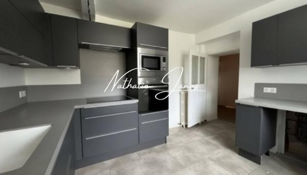 Maison à vendre 8 pièces de 162 m²