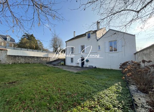 Maison à vendre 8 pièces de 162 m²