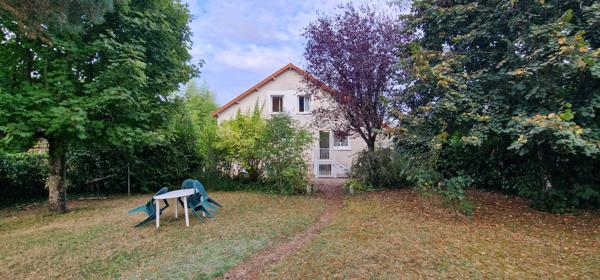 Immeuble de rapport La Roche Posay [REF. 6832]
