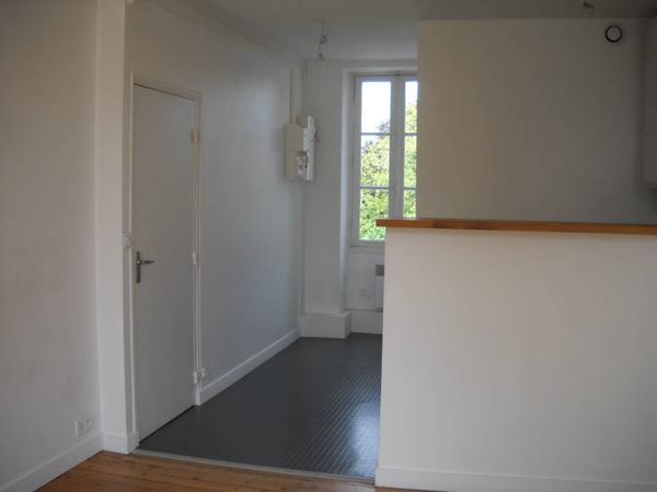 Appartement 1 pièce                                        - 44000 Nantes Réf : 10718