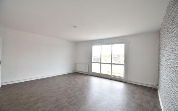 Appartement à vendre    3 pièces • 74 m2 Cosne-Cours-sur-Loire